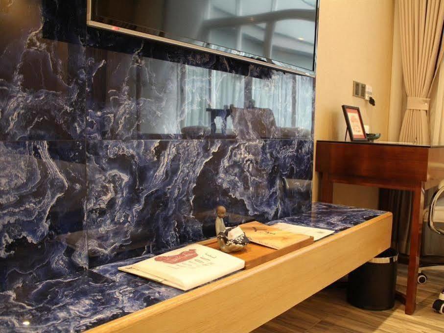 Eastone Hotel Foshan Luaran gambar